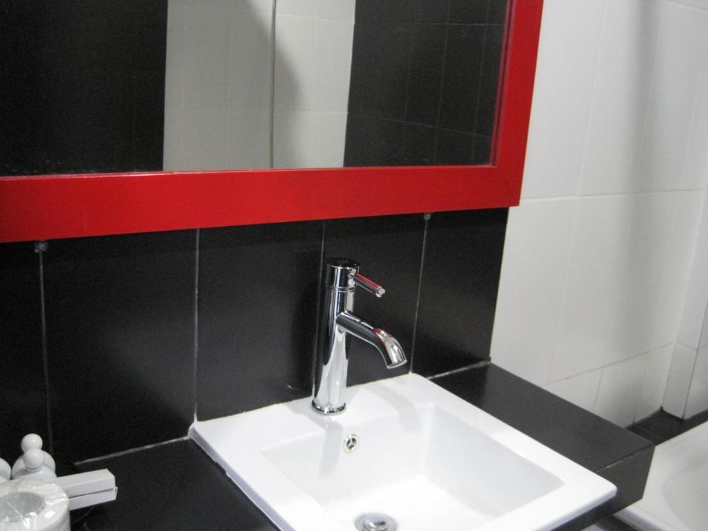 Budhi Hotel Kuta Lombok Quarto foto