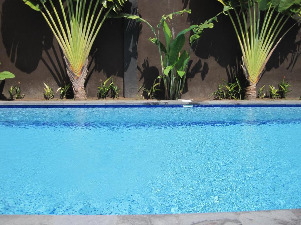 Budhi Hotel Kuta Lombok Exterior foto