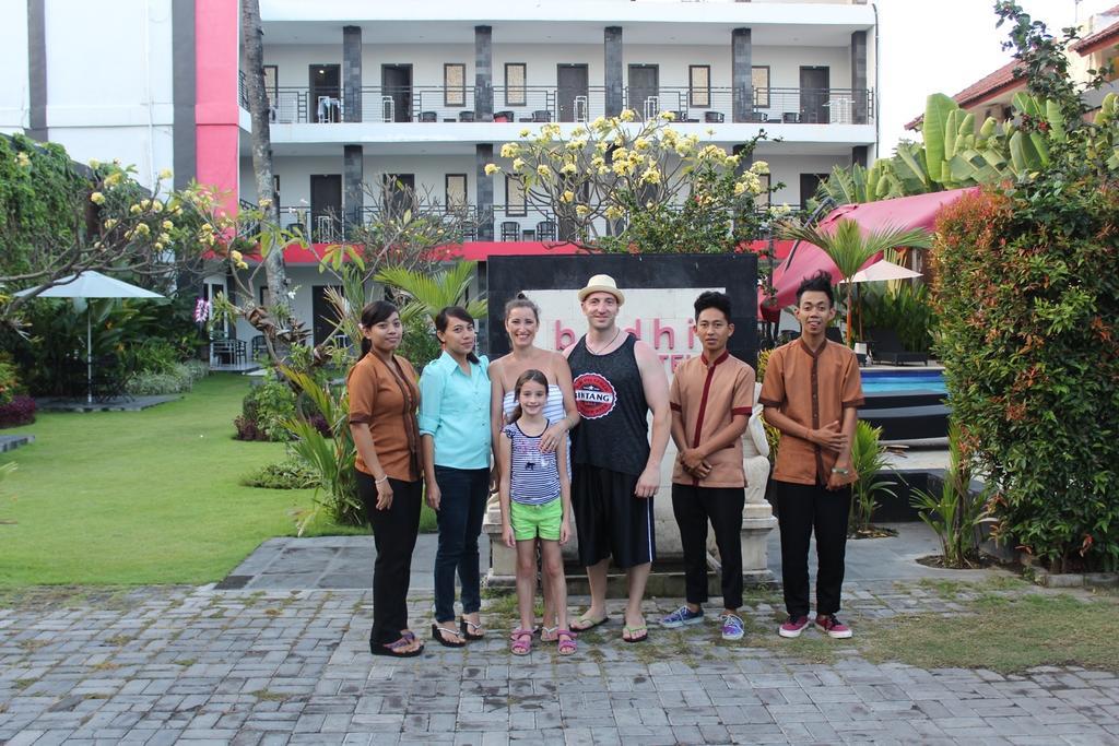 Budhi Hotel Kuta Lombok Exterior foto