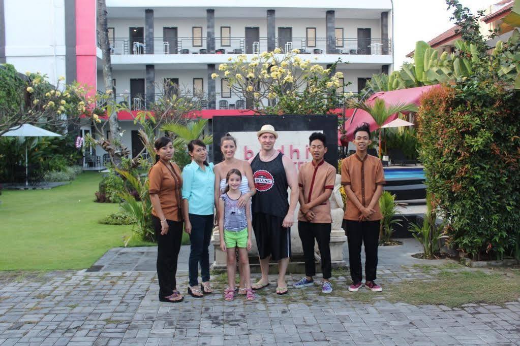 Budhi Hotel Kuta Lombok Exterior foto